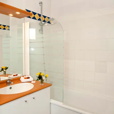 Appart hôtel Séjours&affaires Genève Genis