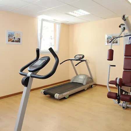 Sejours & Affaires Geneve Genis 2* Saint-Genis-Pouilly